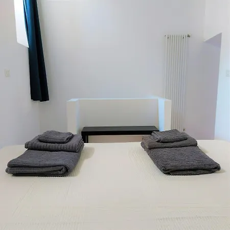 Al Centro Di Napoli